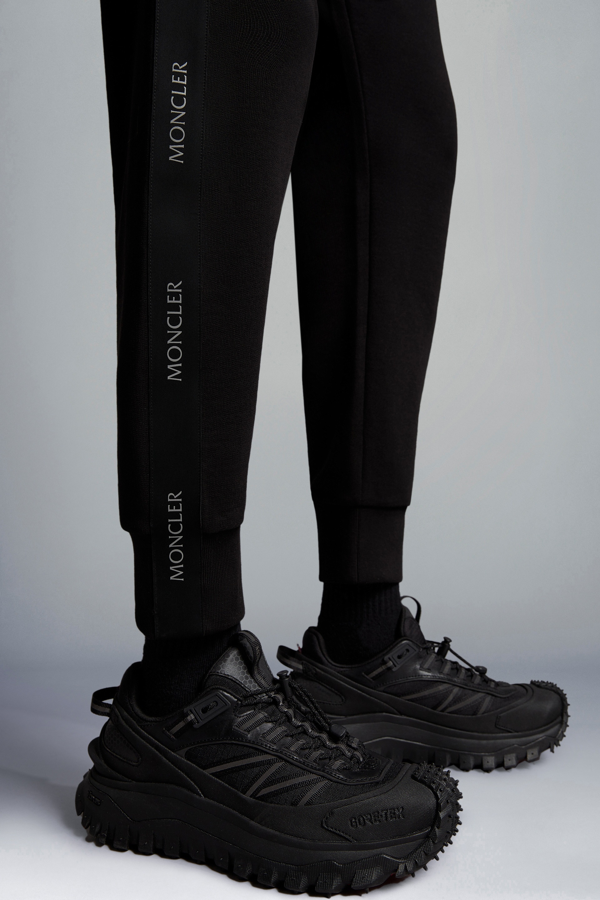Logo Trackpants - 6
