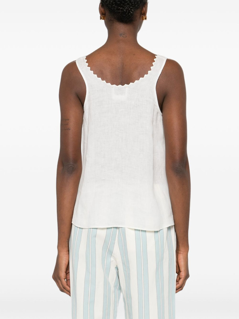 scallop-trim top 4