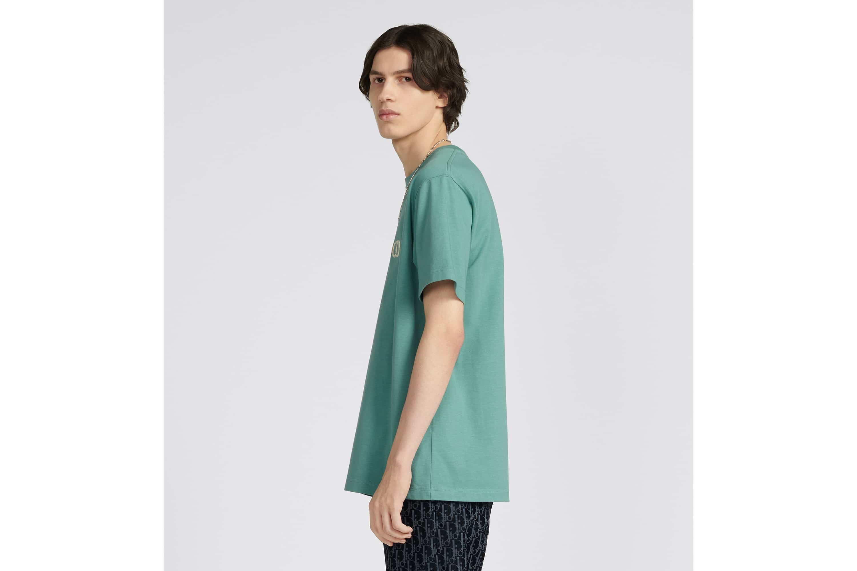 CD Icon T-Shirt, Relaxed Fit - 5
