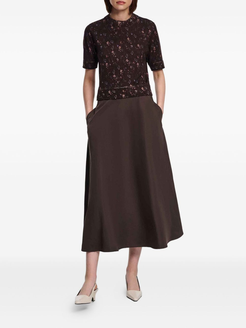 Sporty Elegance A-line midi skirt - 2