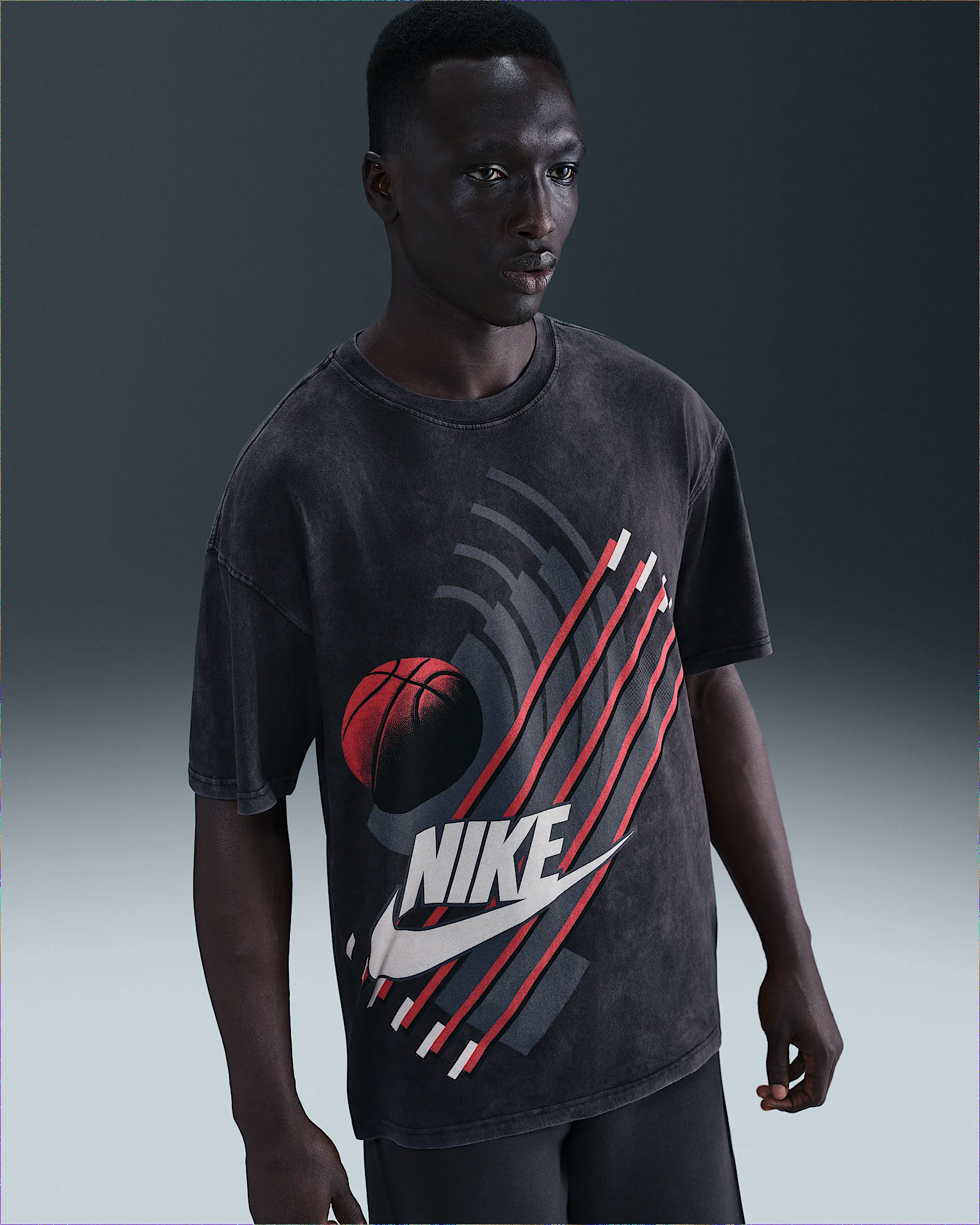 Nike Men's Basketball T-Shirt - 1