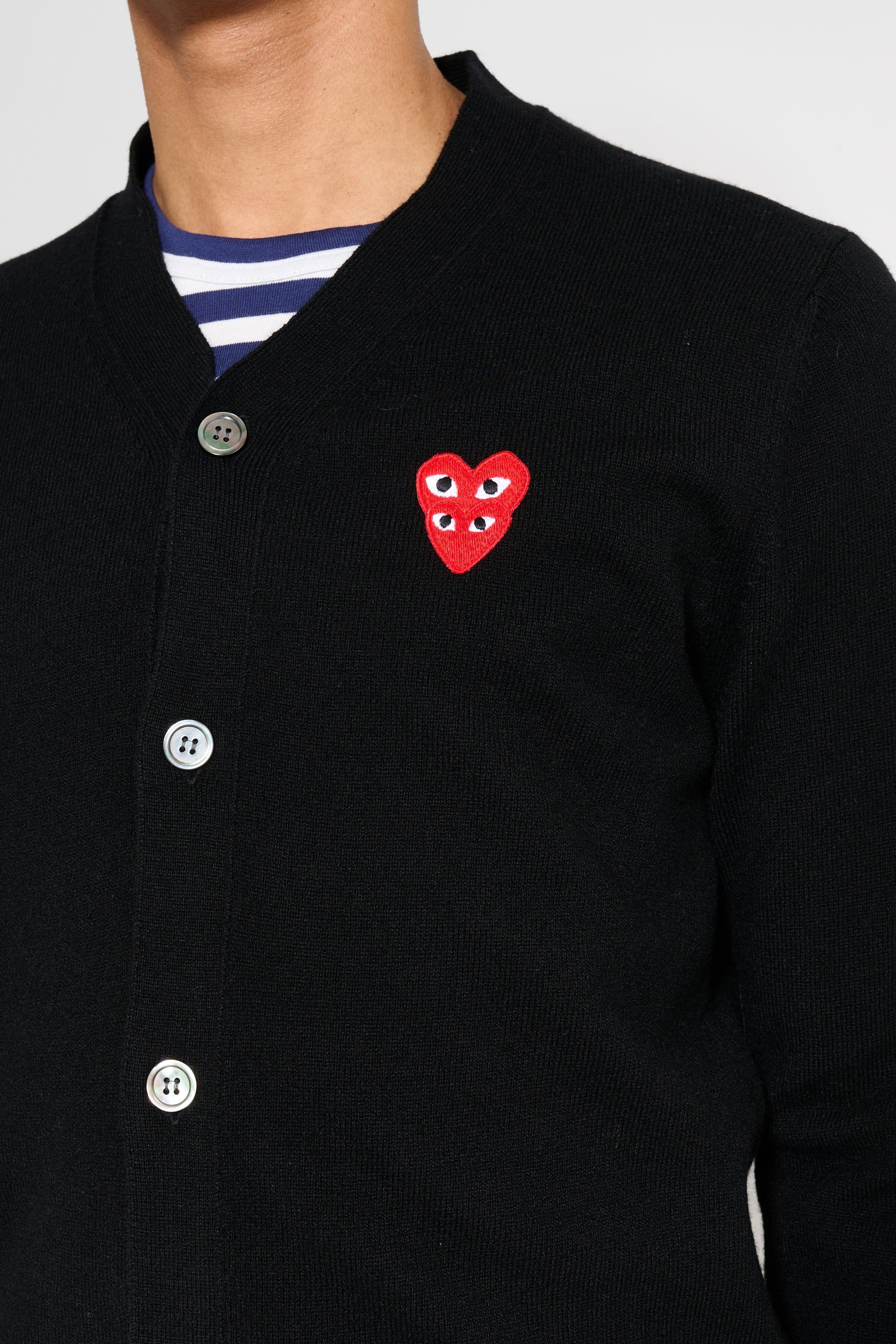 COMME DES GARÇONS PLAY DOUBLE HEART KNITTED CARDIGAN BLACK - 4