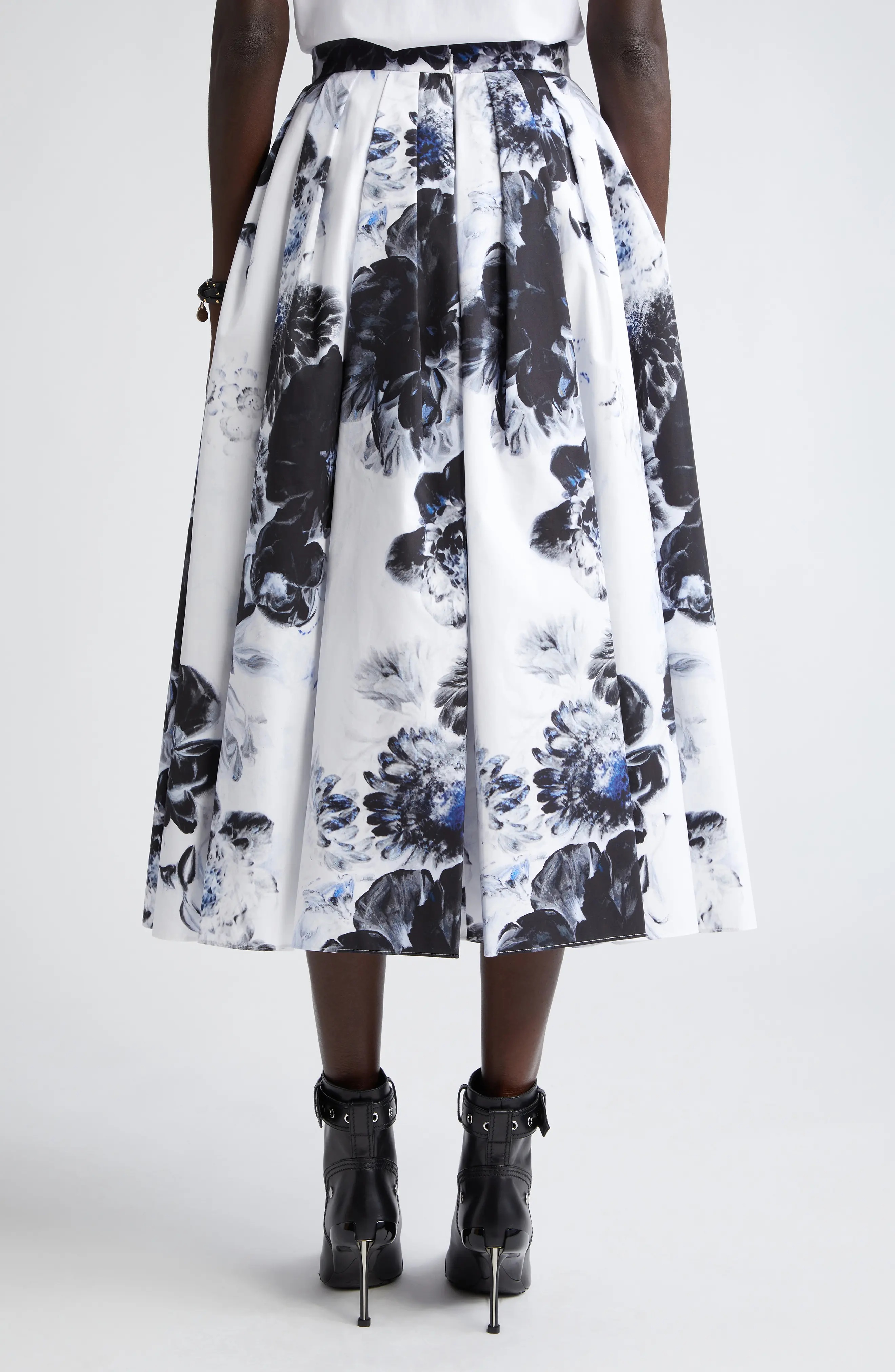Pleated Chiaroscuro Floral Midi Skirt - 3