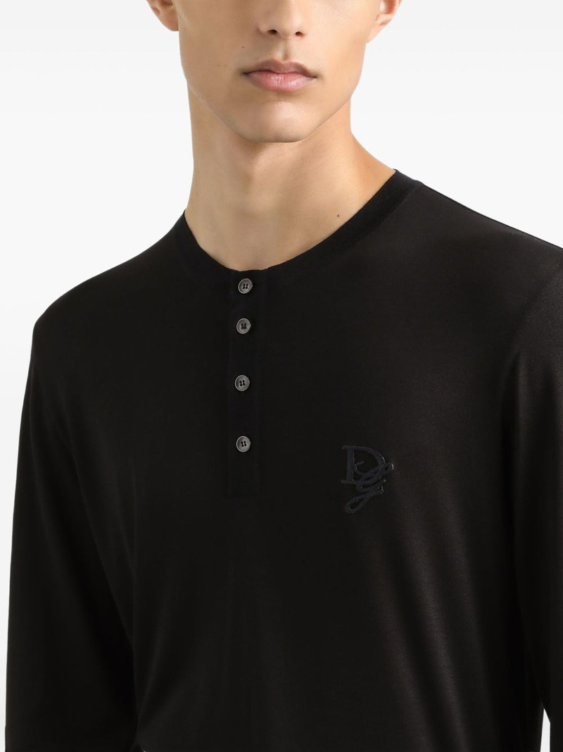 button-neck T-shirt 4