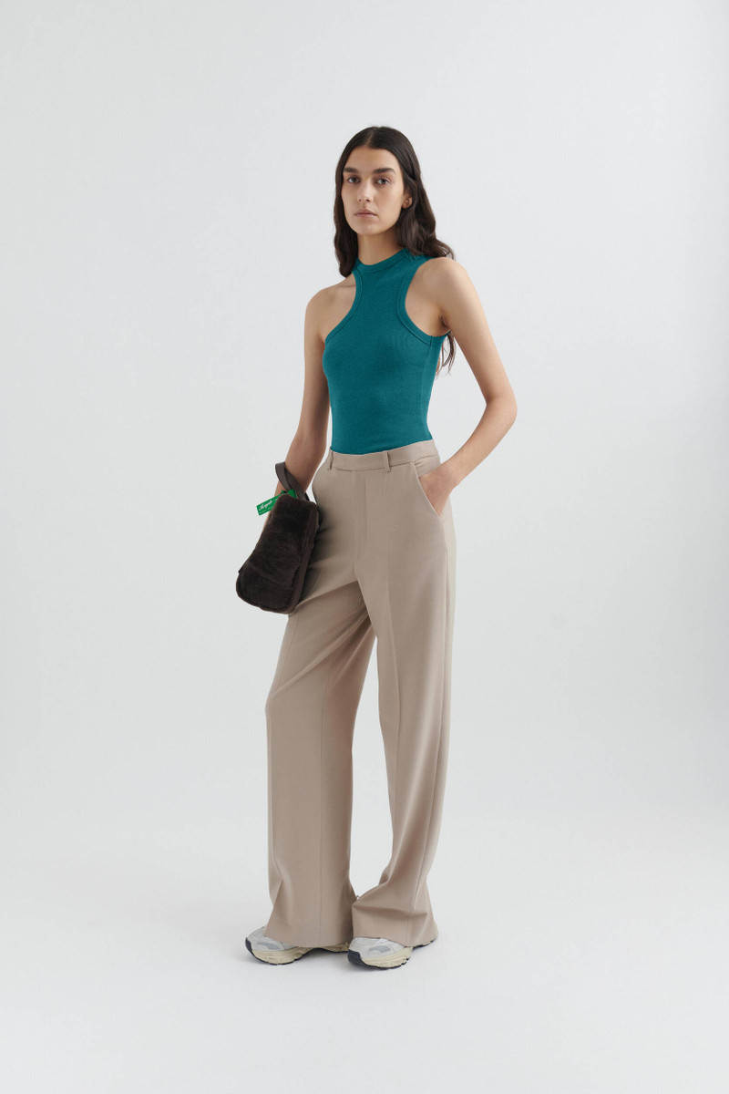 Axel Arigato Script A Scoop Tank Top outlook