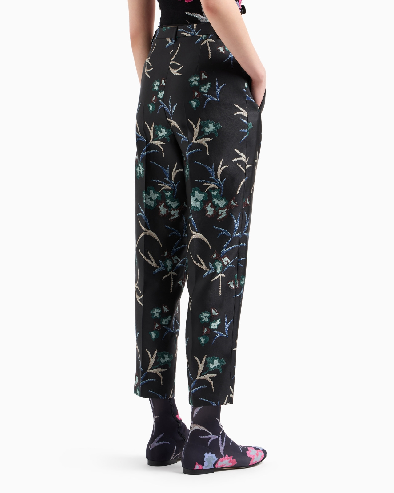 Straight trousers with floral jacquard motif - 3