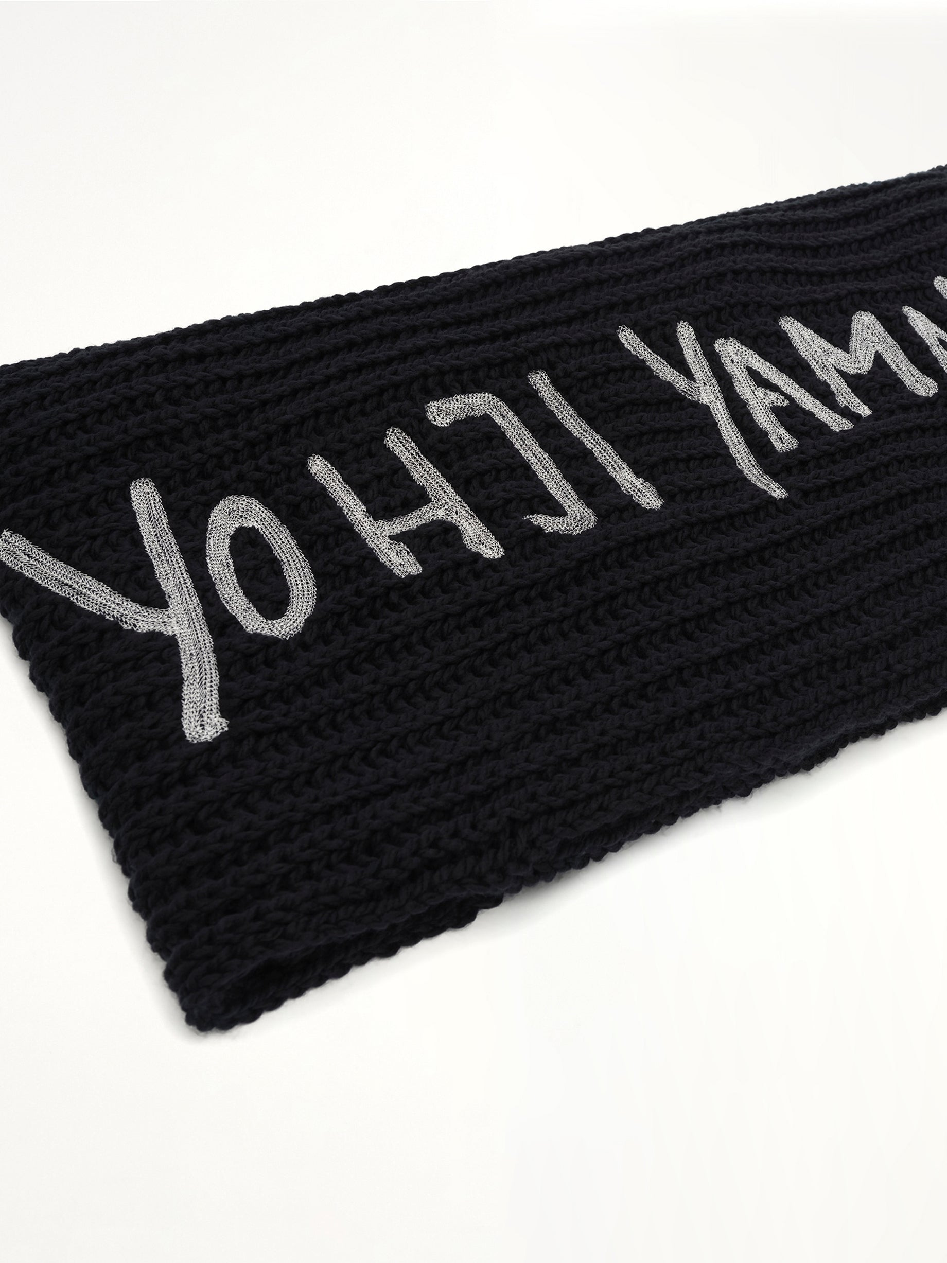 Chunky Knit Scarf in Black - 2