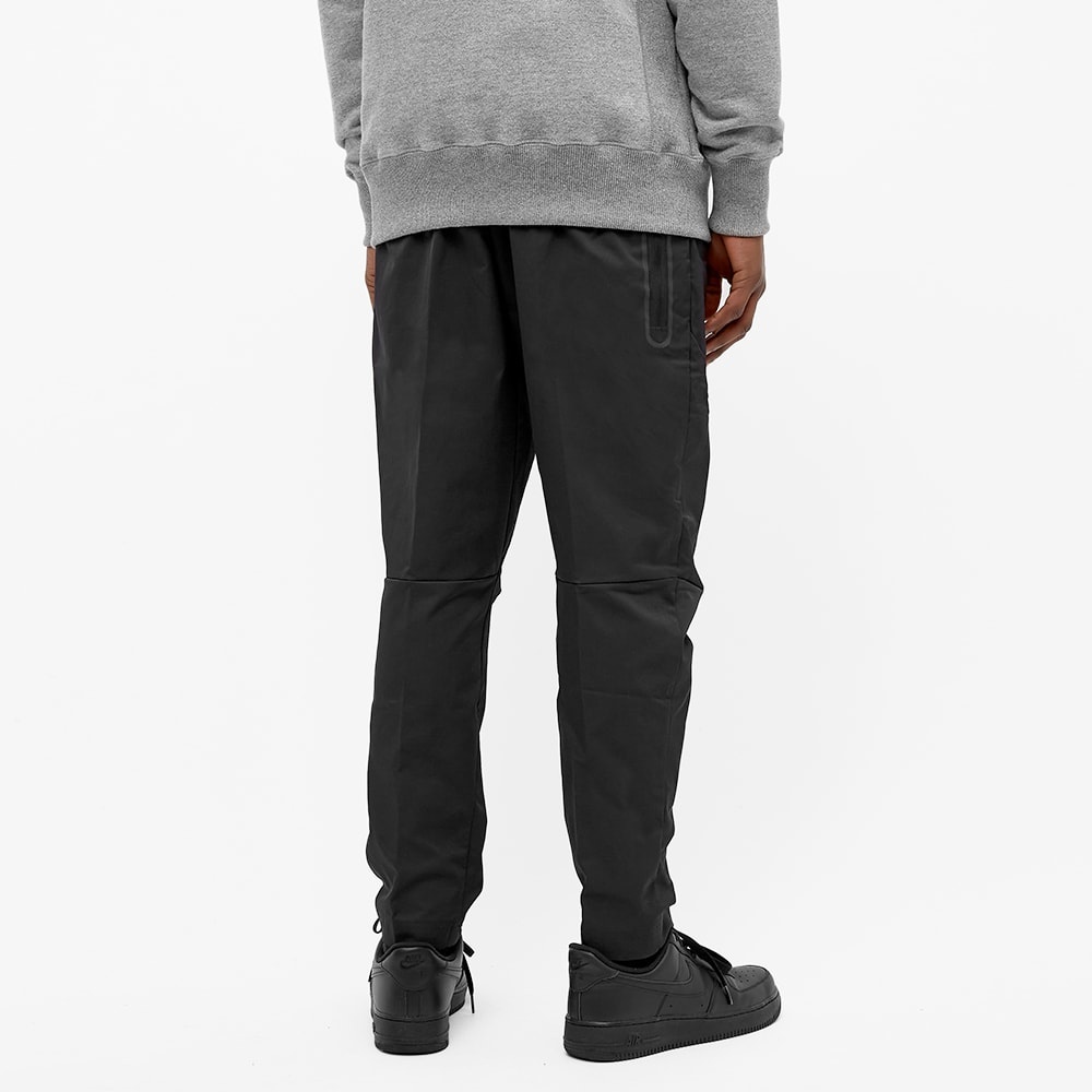 Nike Slim Woven Tech Pant - 6