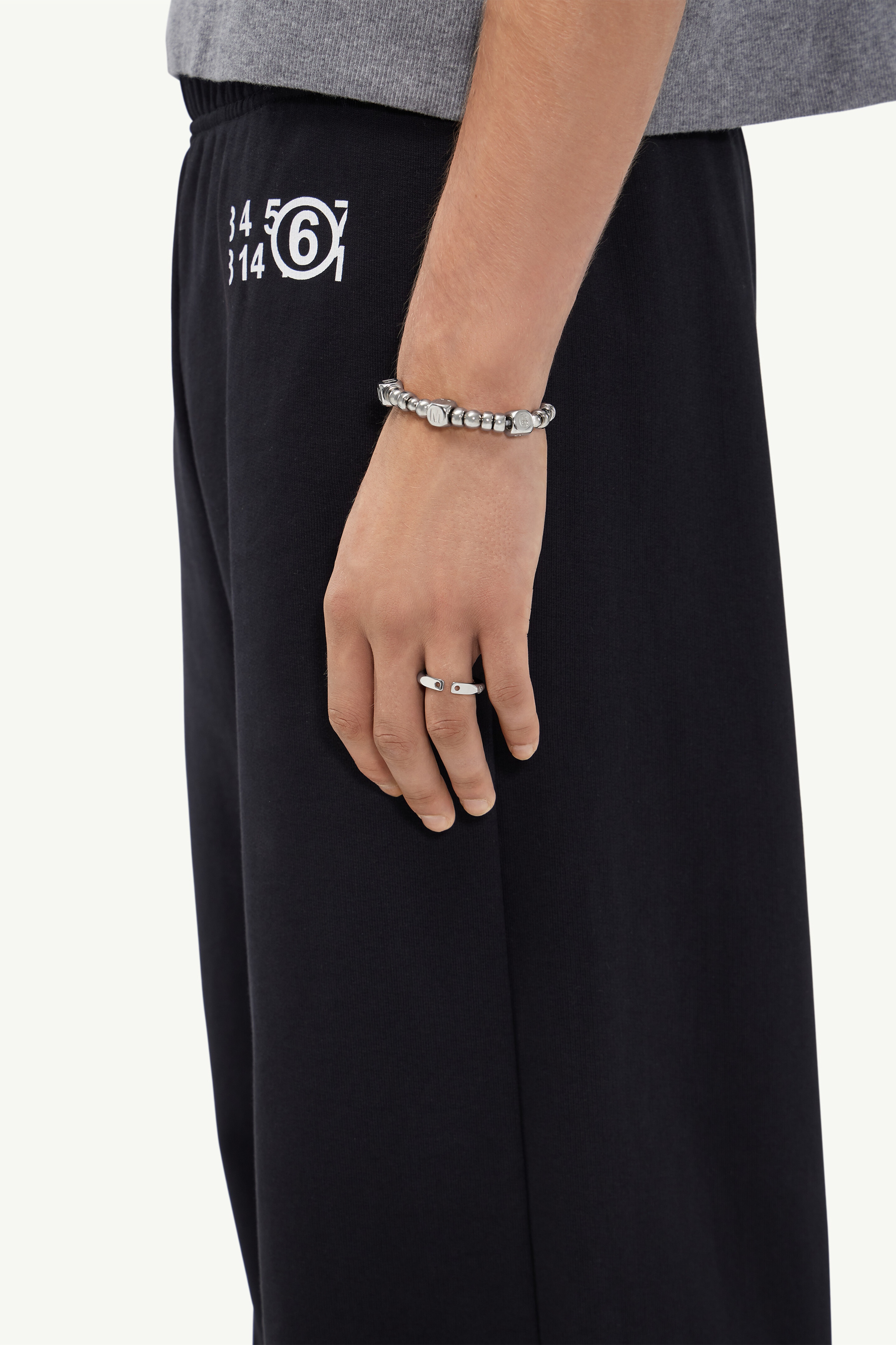 Bar and chain ring - 4