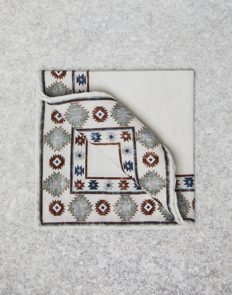 Wool flannel pocket square with border 1