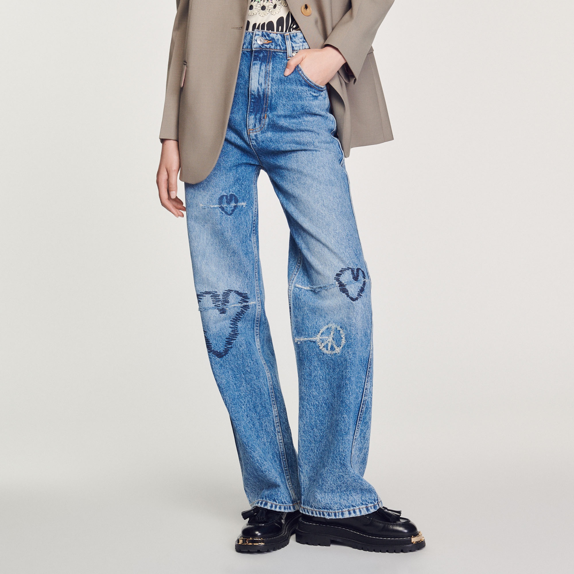 Straight-leg jeans with heart embroidery - 2