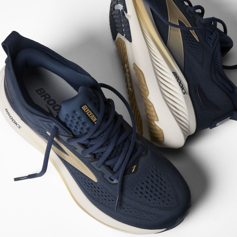 BROOKS Glycerin 23 outlook
