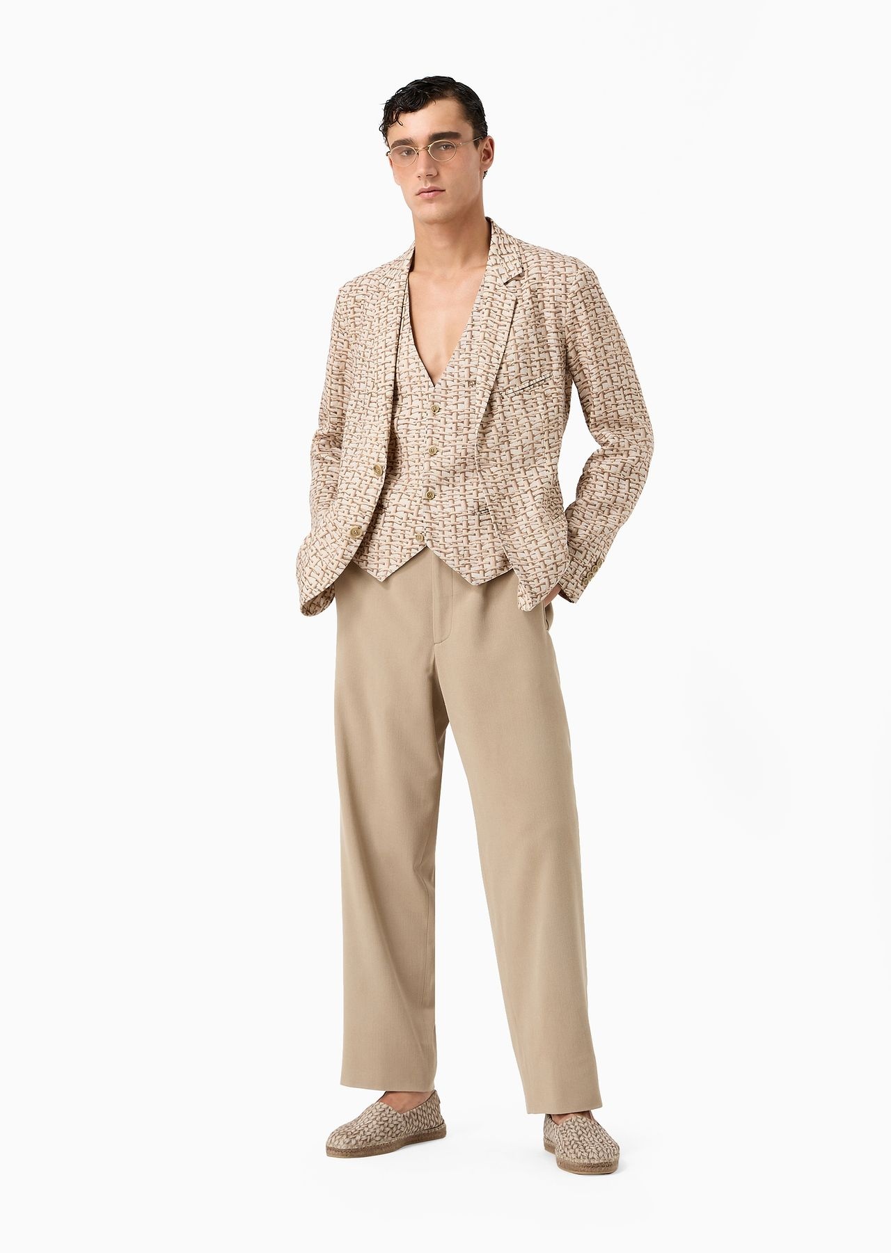 Single-breasted waistcoat in a woven print linen - 4