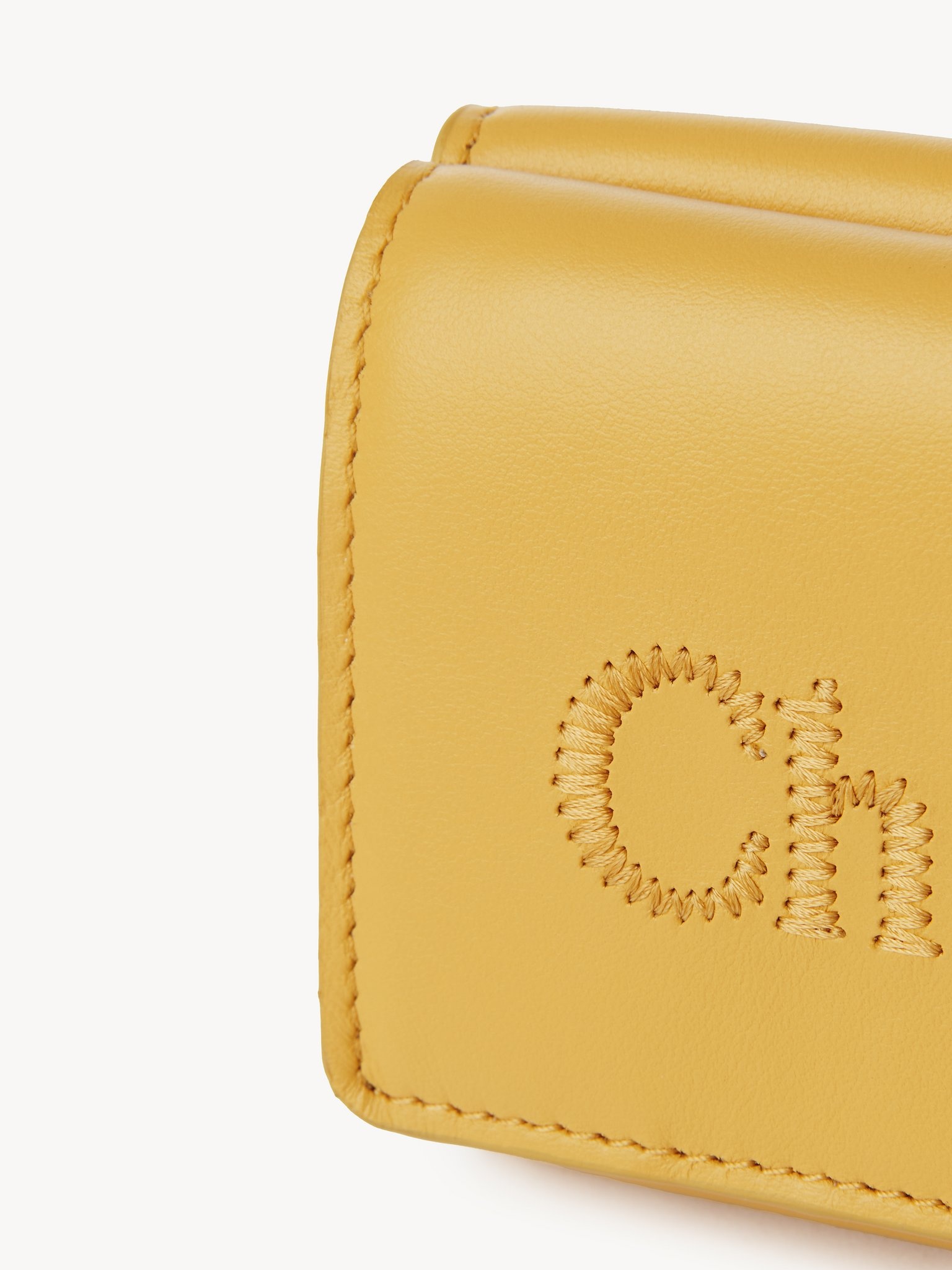 CHLOÉ SENSE MINI TRI-FOLD 5