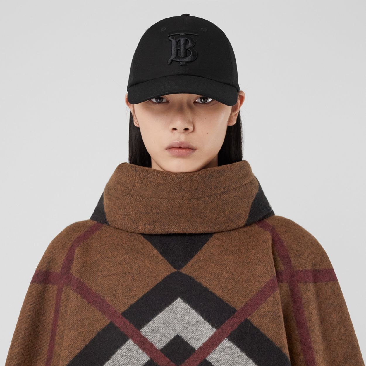 Chevron Check Cashmere Jacquard Poncho - 3