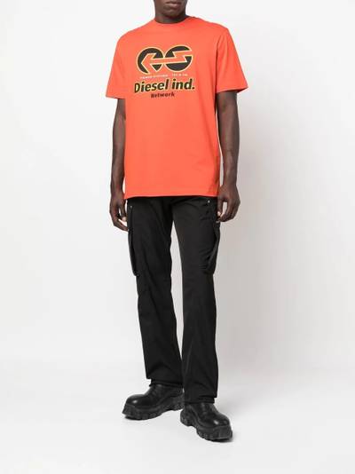 Diesel T-JUST-E18 logo-print T-shirt outlook