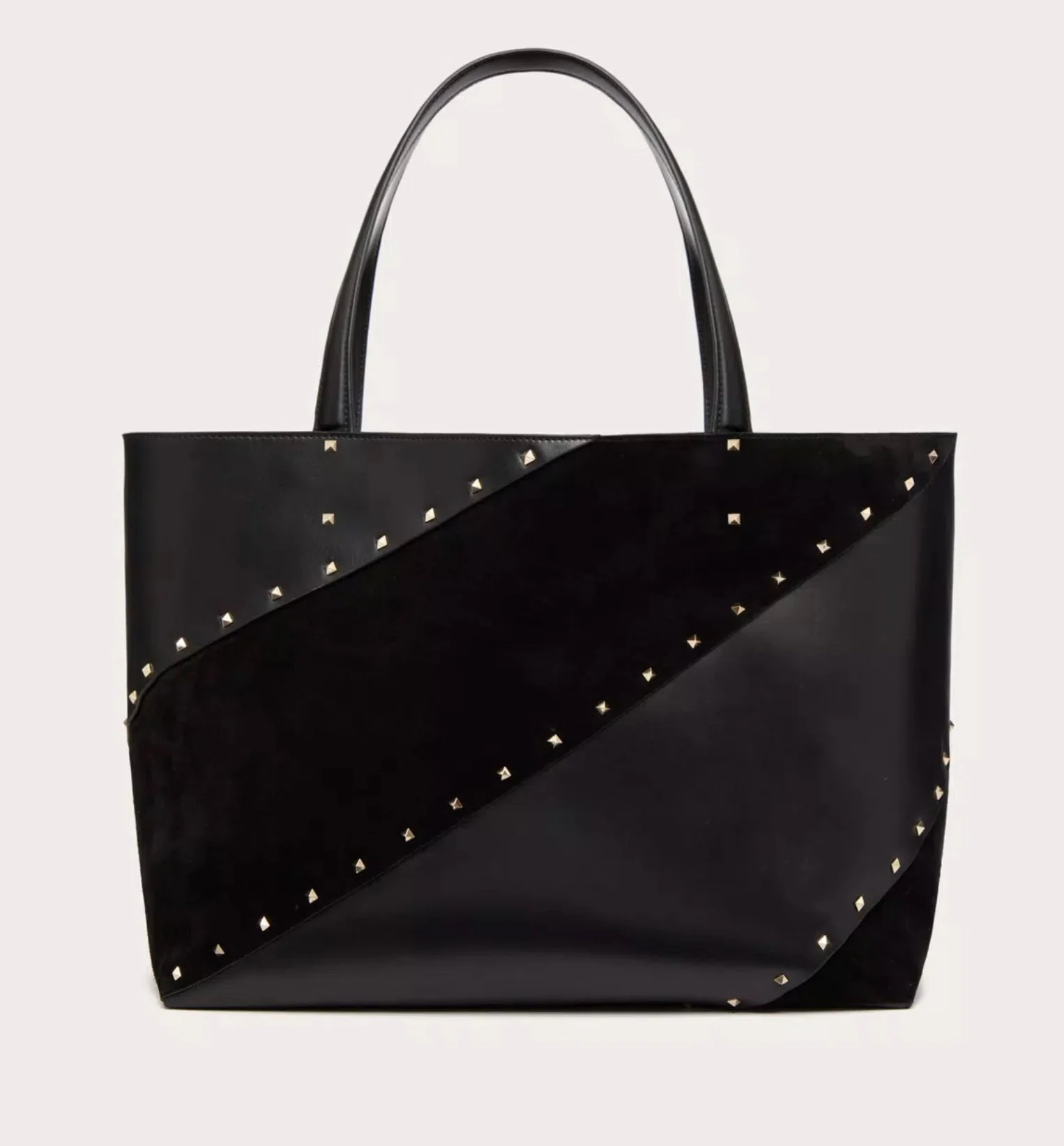 Valentino Garavani Shopping Bag Valentino Garavani Rockstud Wispy In Calfskin And Suede - 1