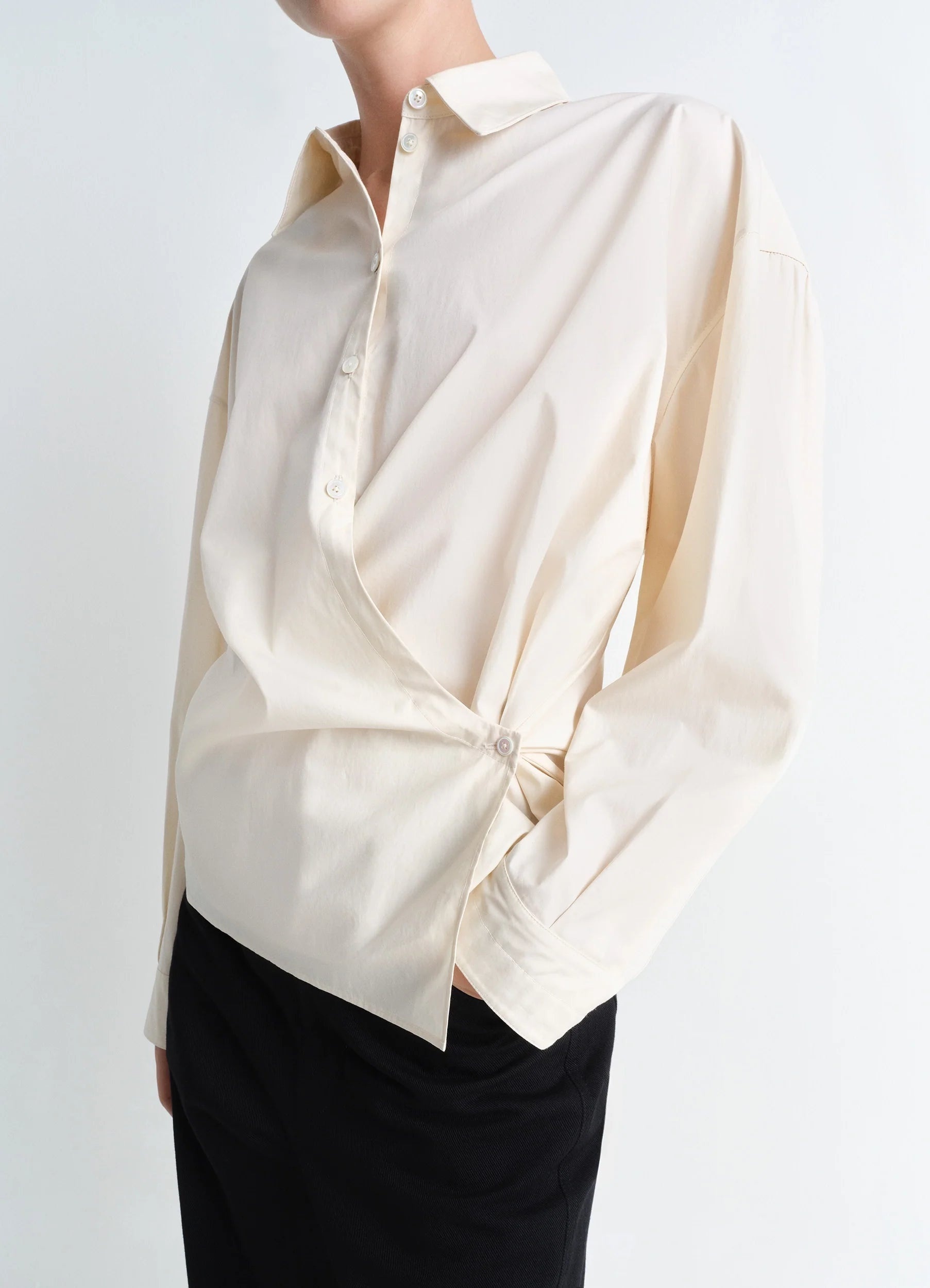 STRAIGHT COLLAR TWISTED SHIRT - 3