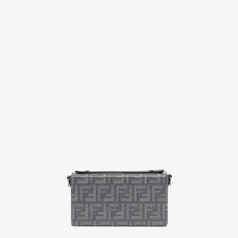 Soft Trunk Baguette 3