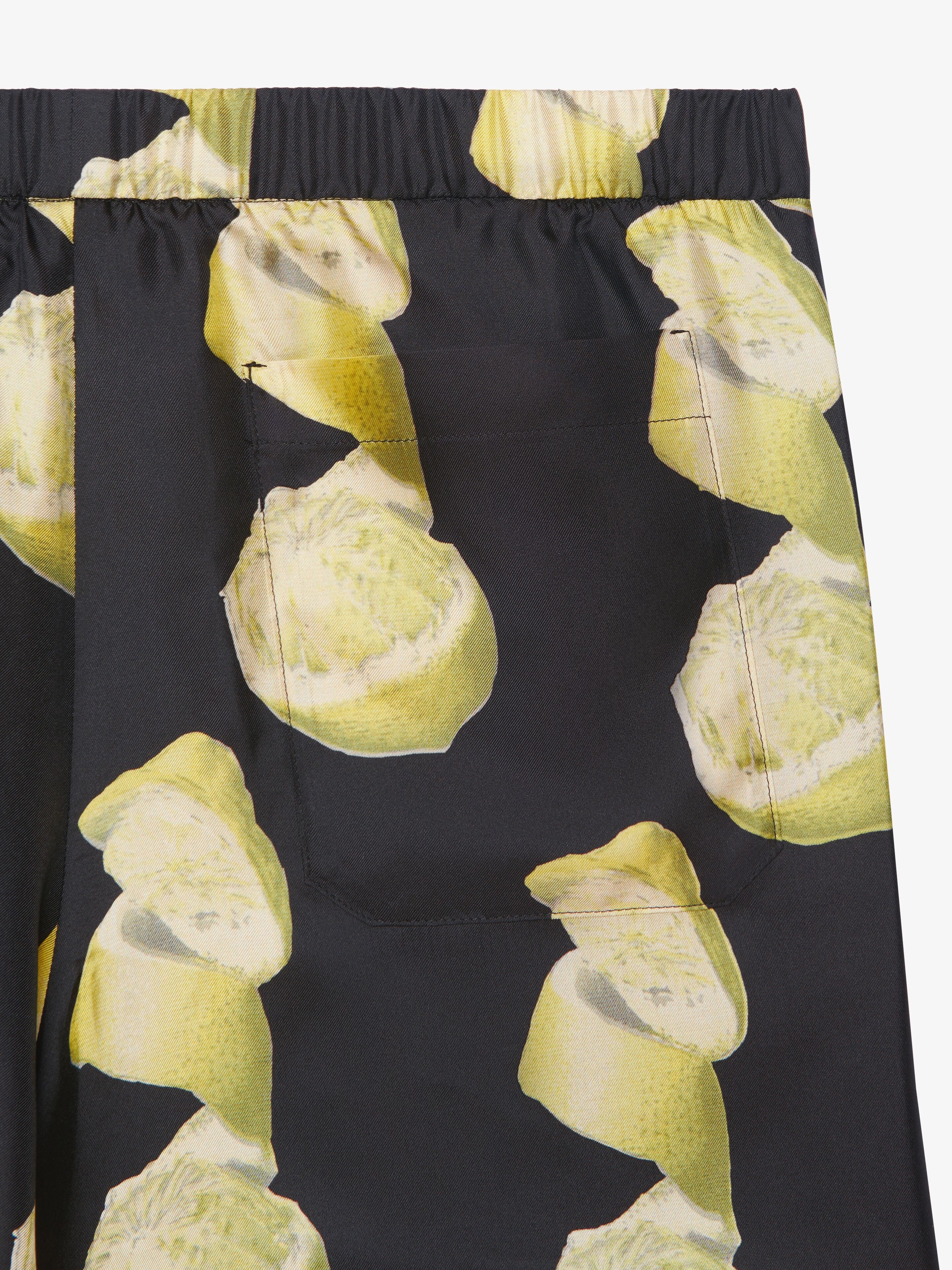 BERMUDA SHORTS IN PRINTED SILK - 3