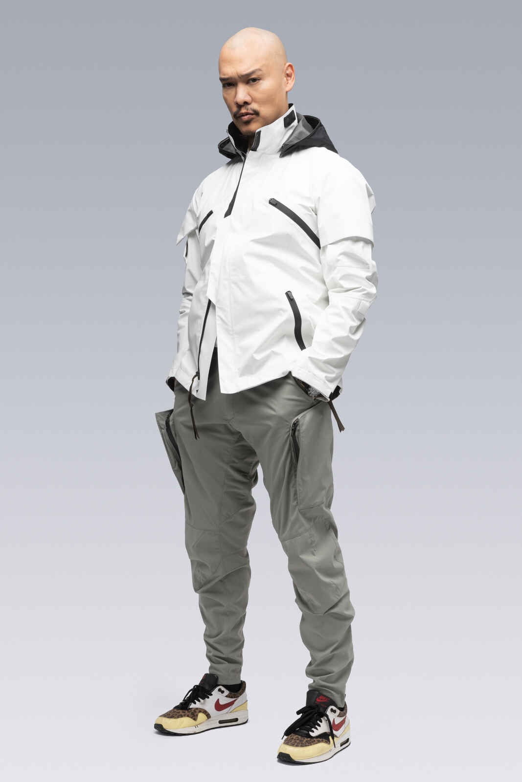 J1B-GT 3L Gore-Tex Pro Interops Jacket White (2 hoods: White & Black) - 51