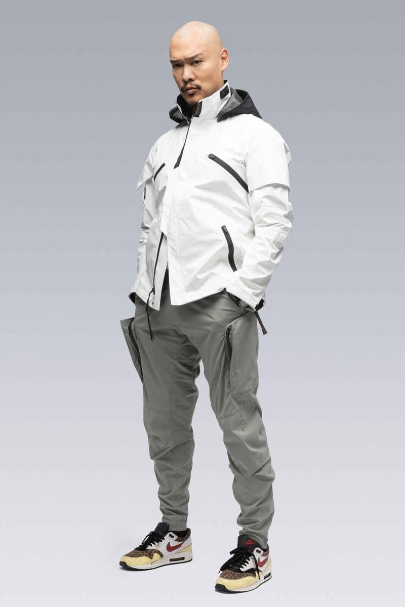 J1B-GT 3L Gore-Tex Pro Interops Jacket White (2 hoods: White & Black) 51