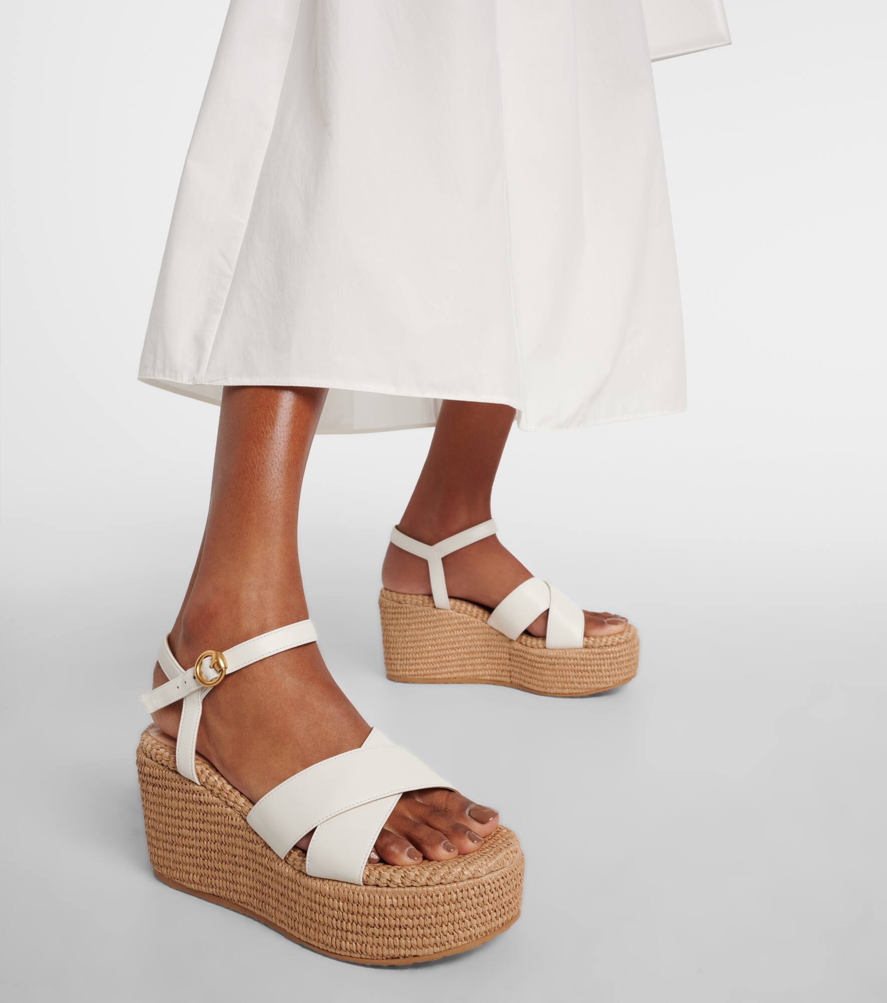 Suede wedge sandals - 4