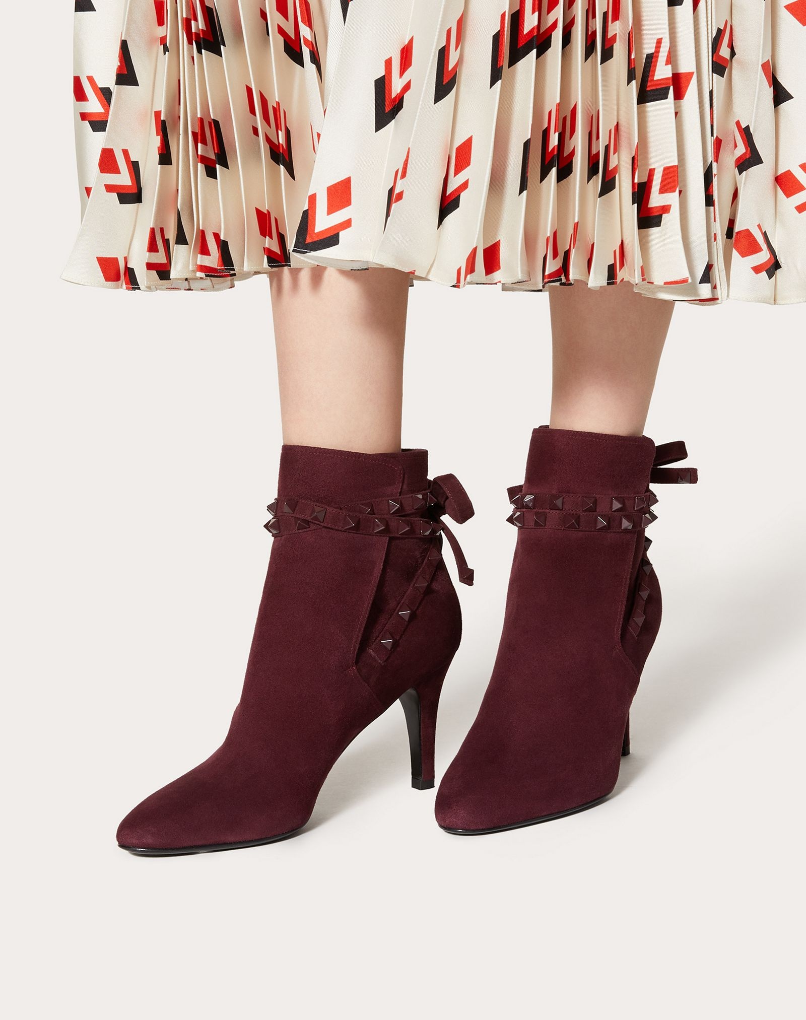 Rockstud Suede Ankle Boot 85 mm - 6