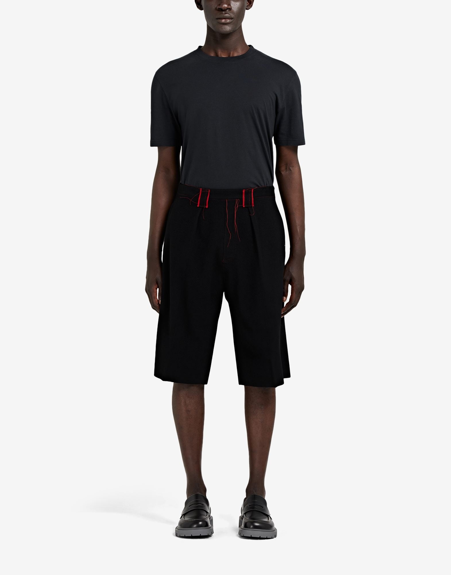 Red shadow reveal' cuffed shorts - 2