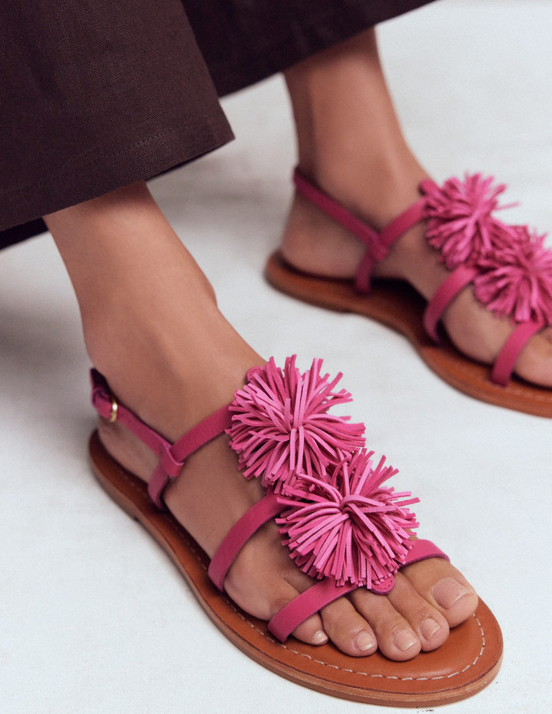BODEN Pom Pom Flat Sandals-Pink outlook