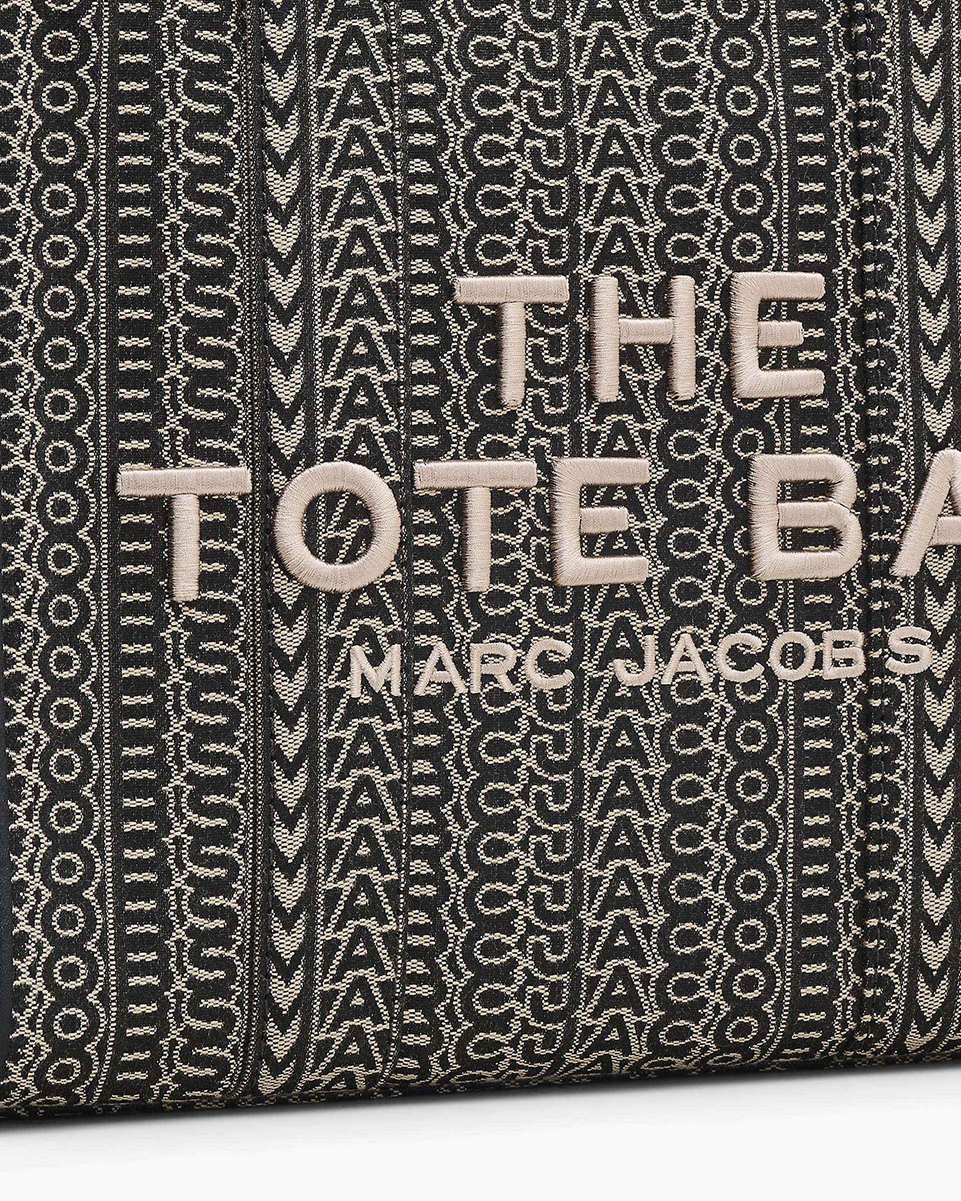 THE MONOGRAM JACQUARD MEDIUM TOTE BAG - 5