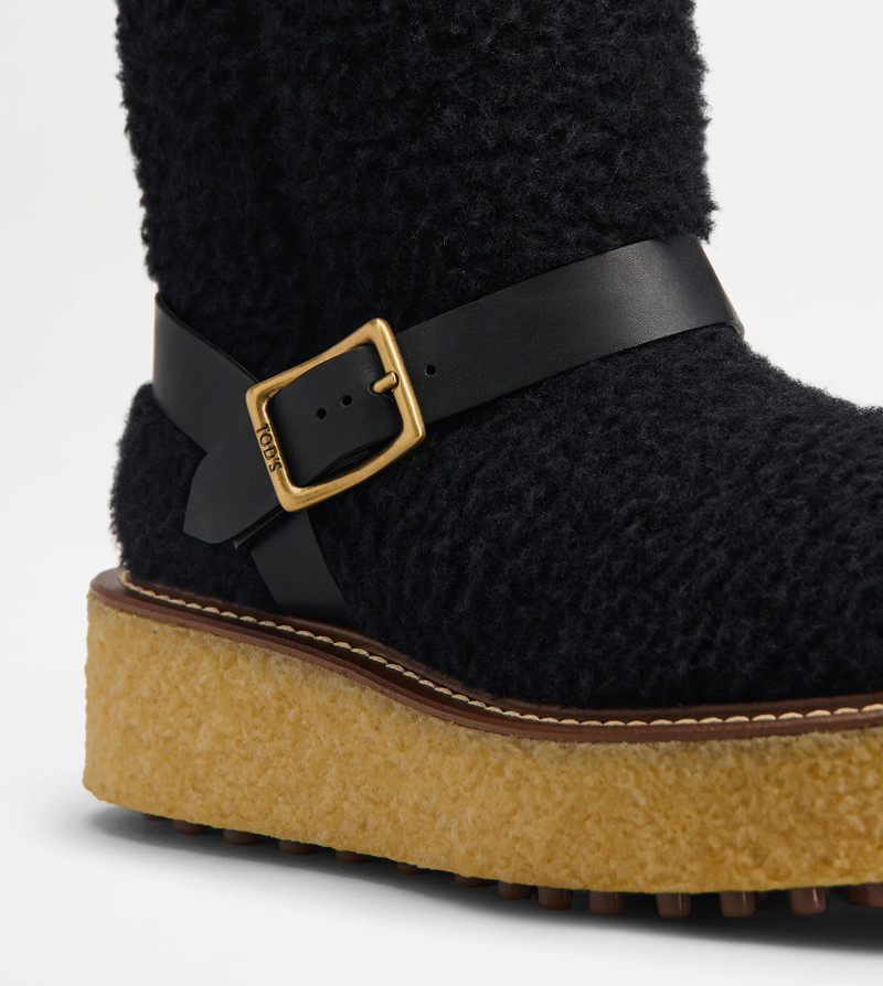 PLATFORM BOOTS IN WOOL AND LEATHER - BLACK 5
