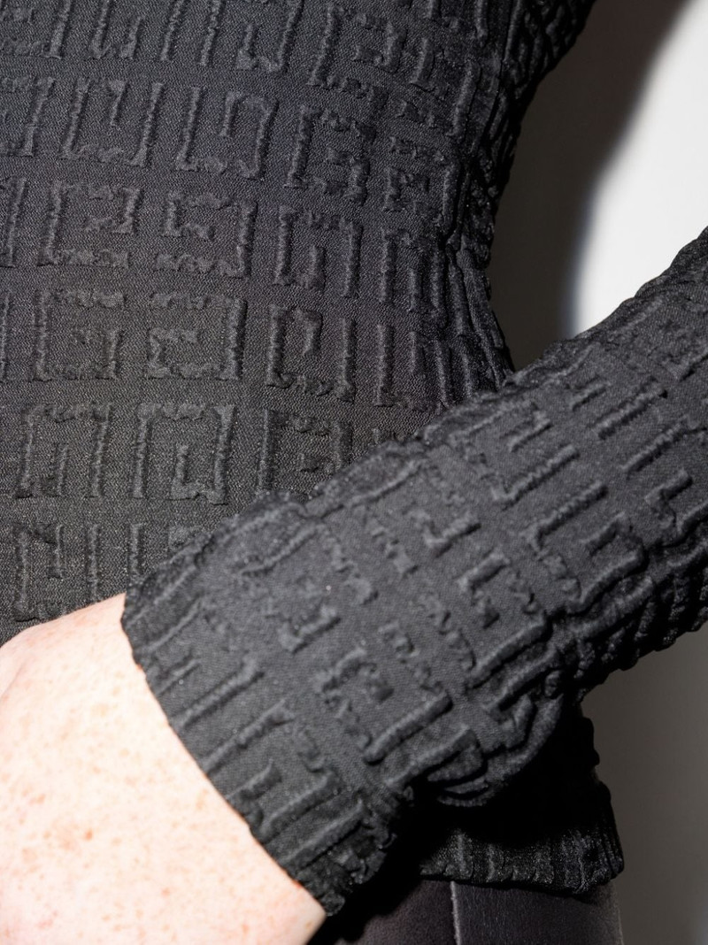 Givenchy 4G knitted jumper outlook
