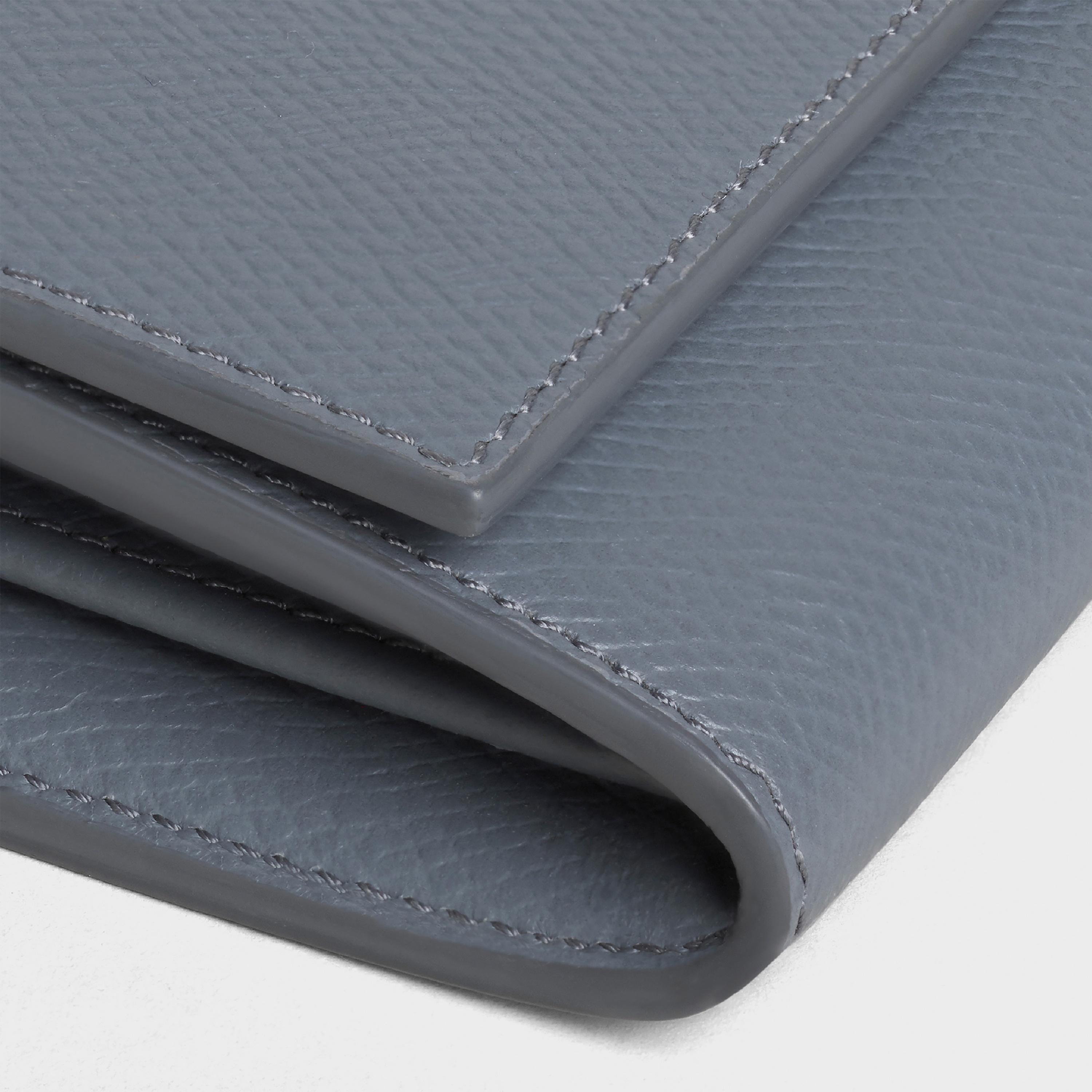 LARGE FLAP WALLET IN GRAINED CALFSKIN - 5