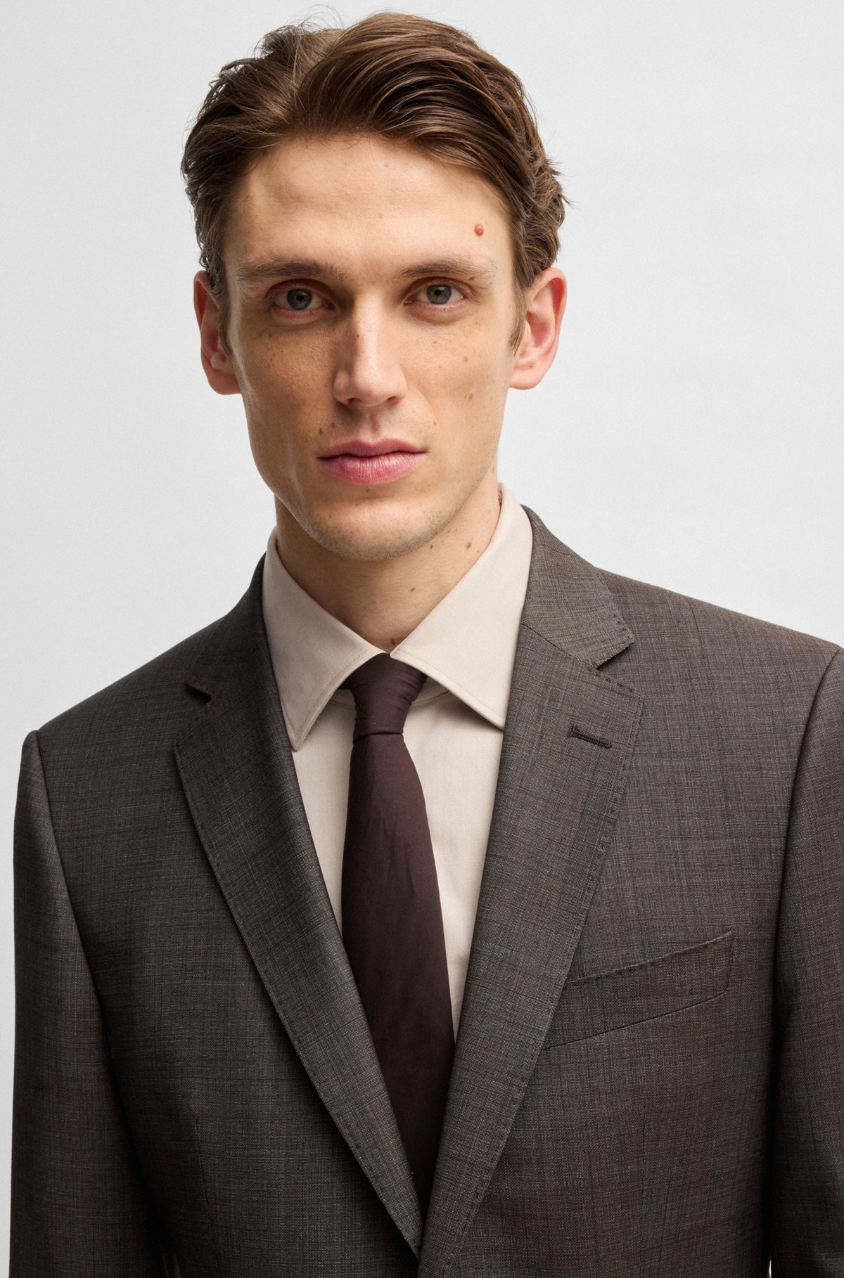 SLIM-FIT SUIT IN MICRO-PATTERNED STRETCH VIRGIN WOOL - 4