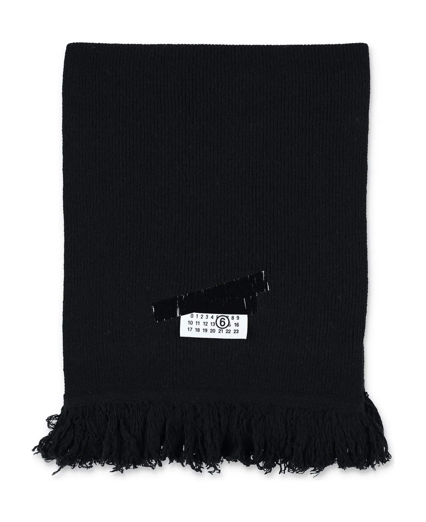Mm6 Maison Margiela Fringed Wool Scarf With Logo Patch - 1