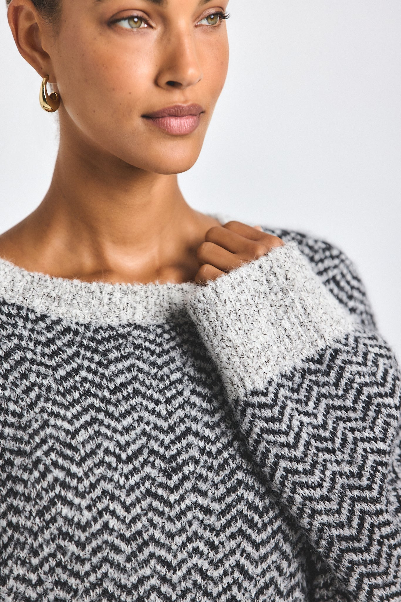 ASTRID HERRINGBONE KNIT SWEATER - 2