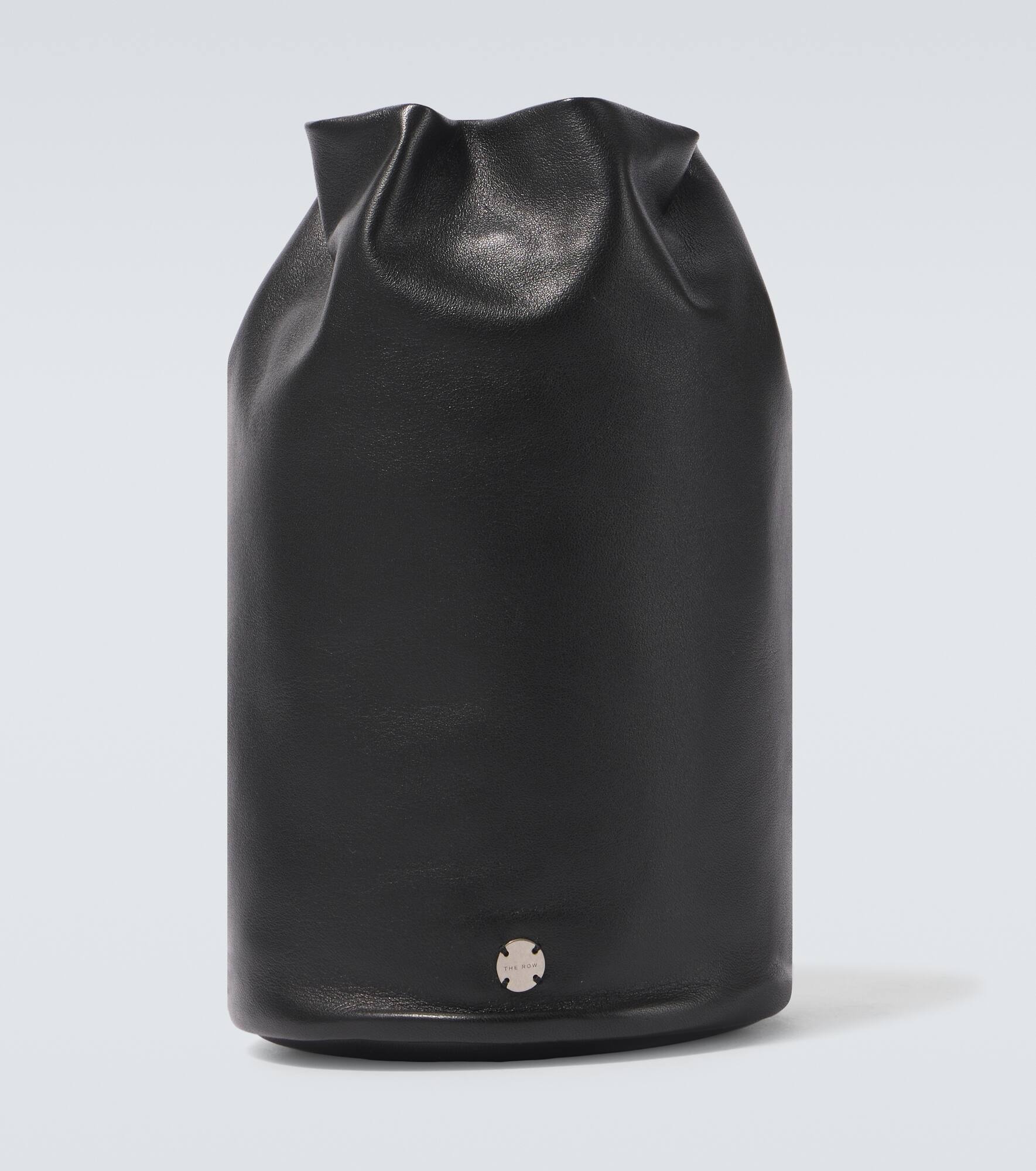 Sporty leather pouch - 1