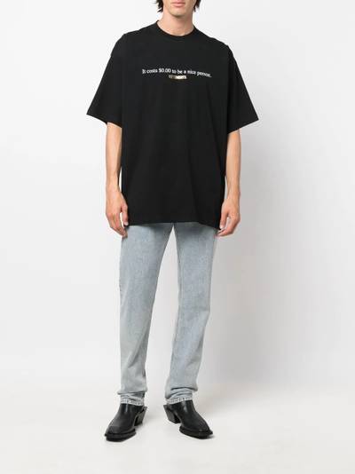 VETEMENTS slogan-print short-sleeve T-shirt outlook