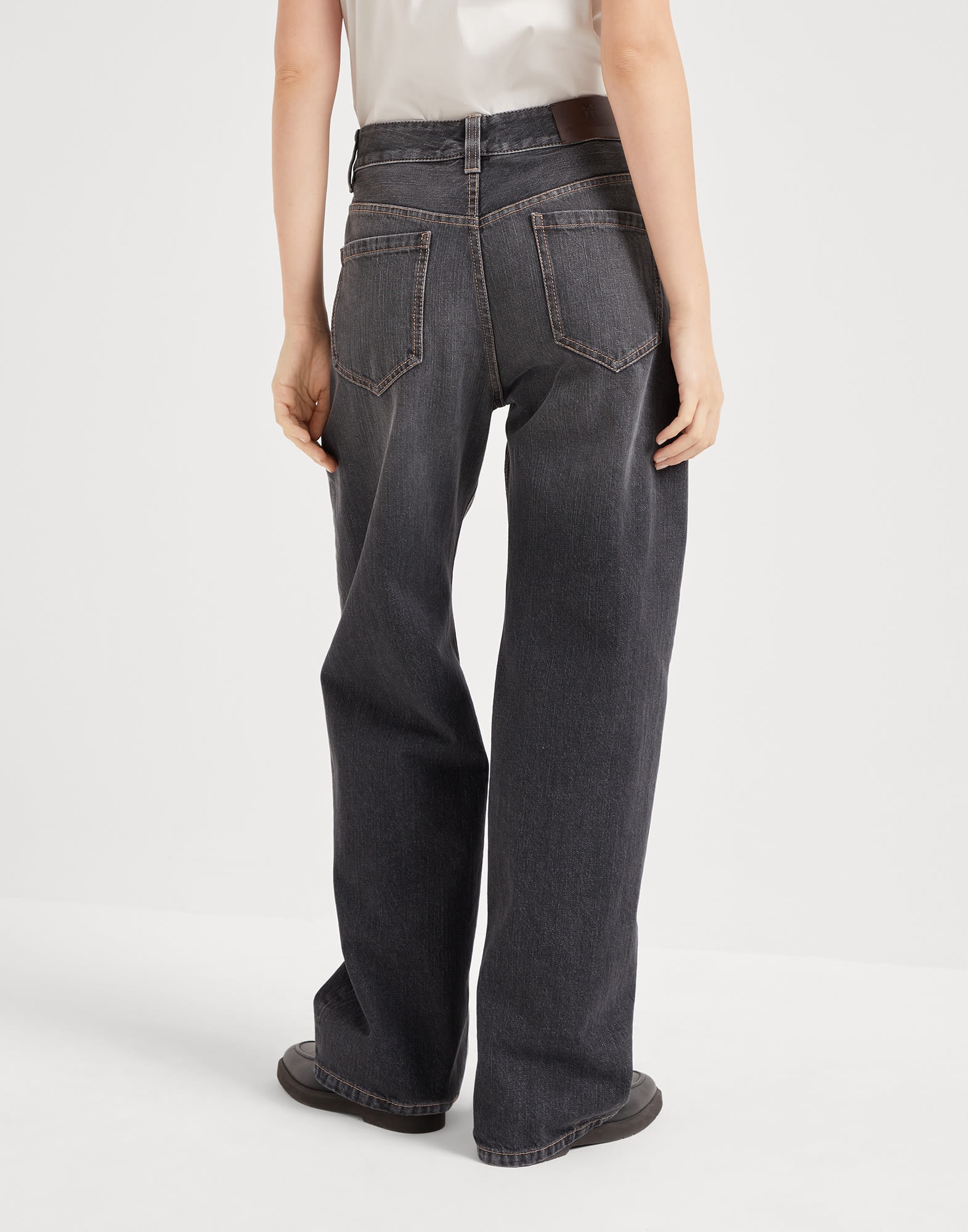 Authentic denim loose trousers with shiny tab - 2