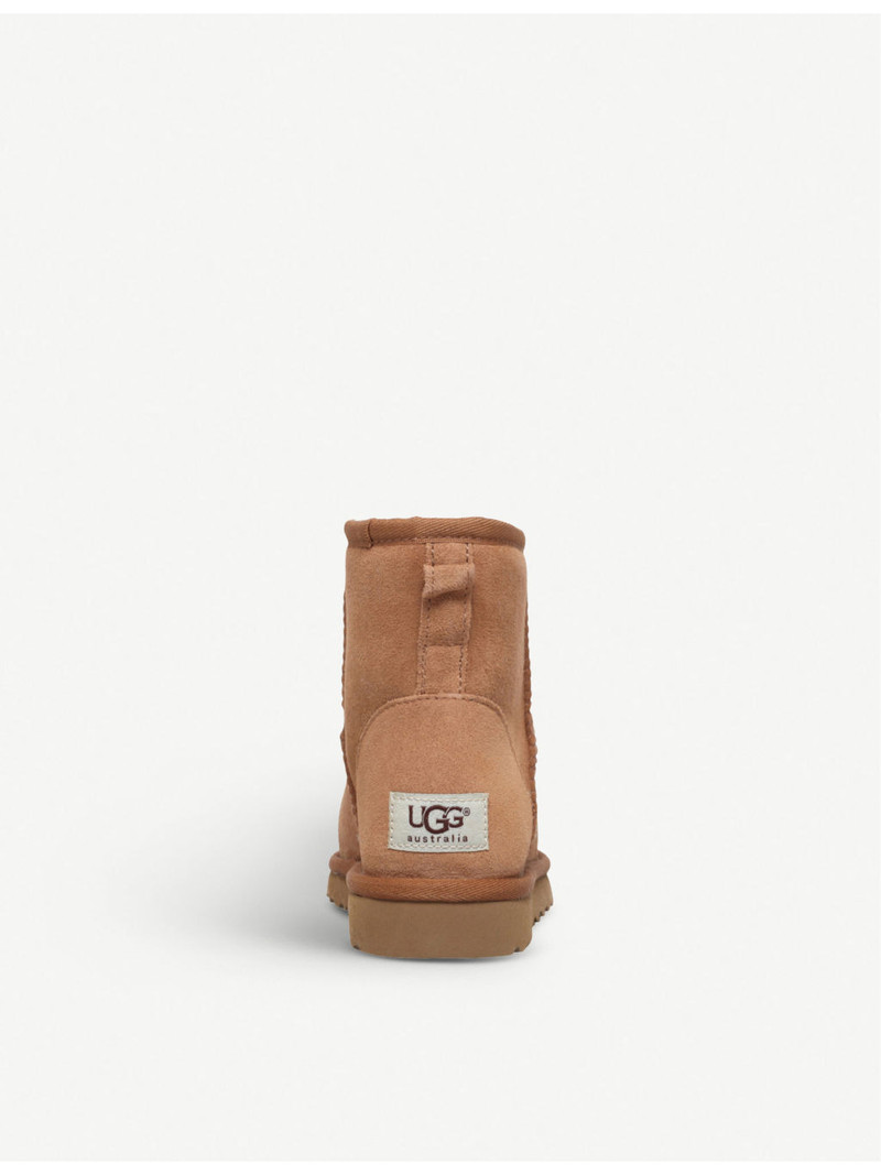 UGG Classic ll Mini sheepskin boots outlook