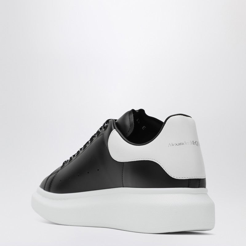 Alexander McQueen Oversized sneakers - 2