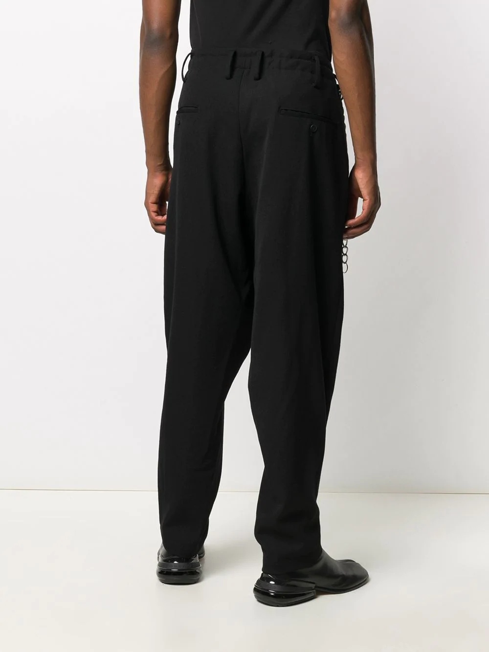 chain-detail straight leg trousers - 4