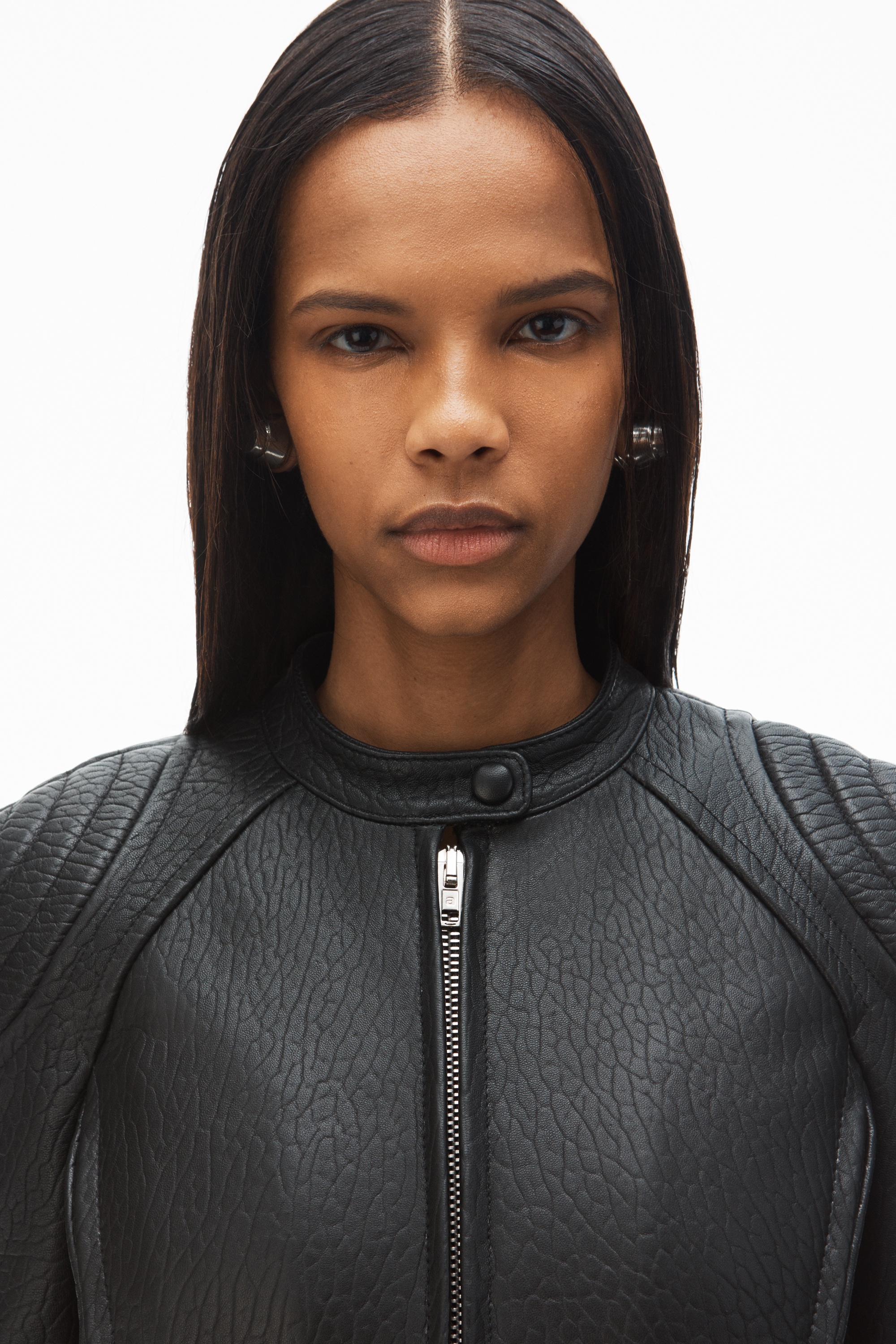 cropped moto jacket in lambskin leather - 4