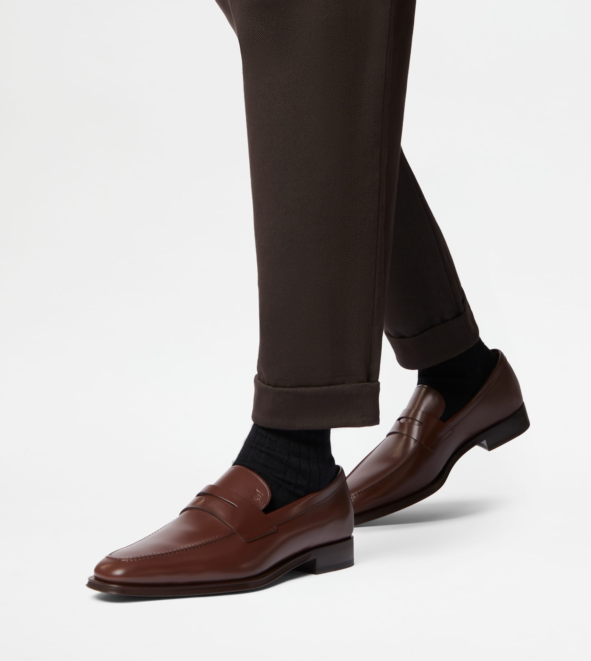 LOAFERS IN LEATHER - BROWN - 7