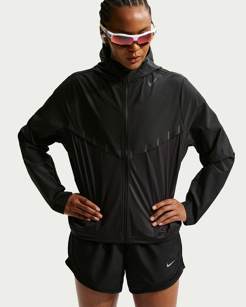 Nike AeroSwift Aerogami Women's Storm-FIT Running Jacket 3