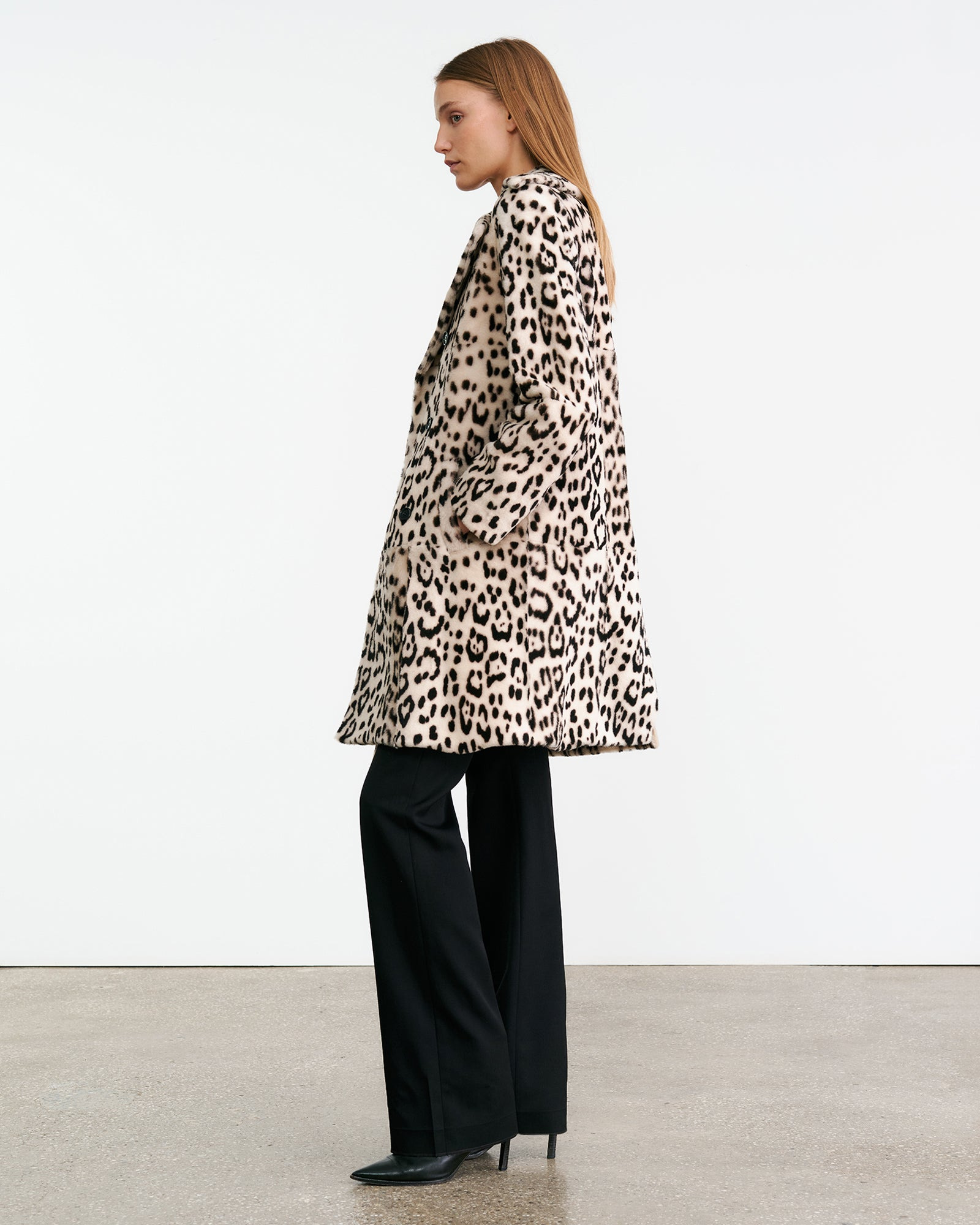CRYSTAL SHEARLING COAT - 4
