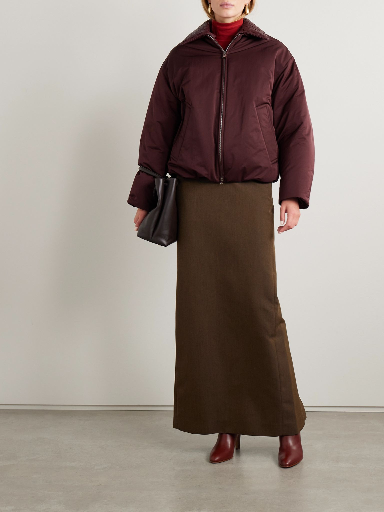 Intrecciato leather-trimmed shell down jacket Burgundy - 2
