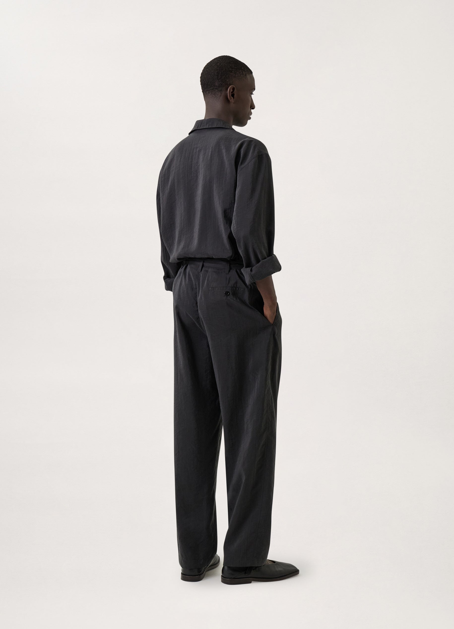 BELTED LOOSE PANTS
DRY SILK - 4