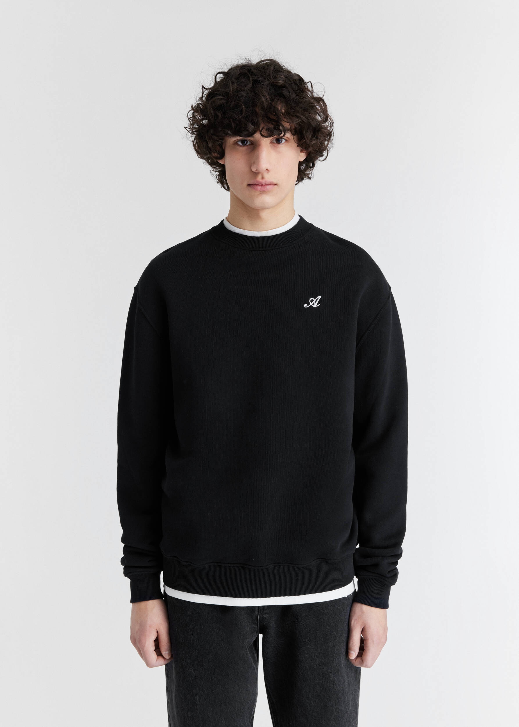 Signature Sweatshirt - 2